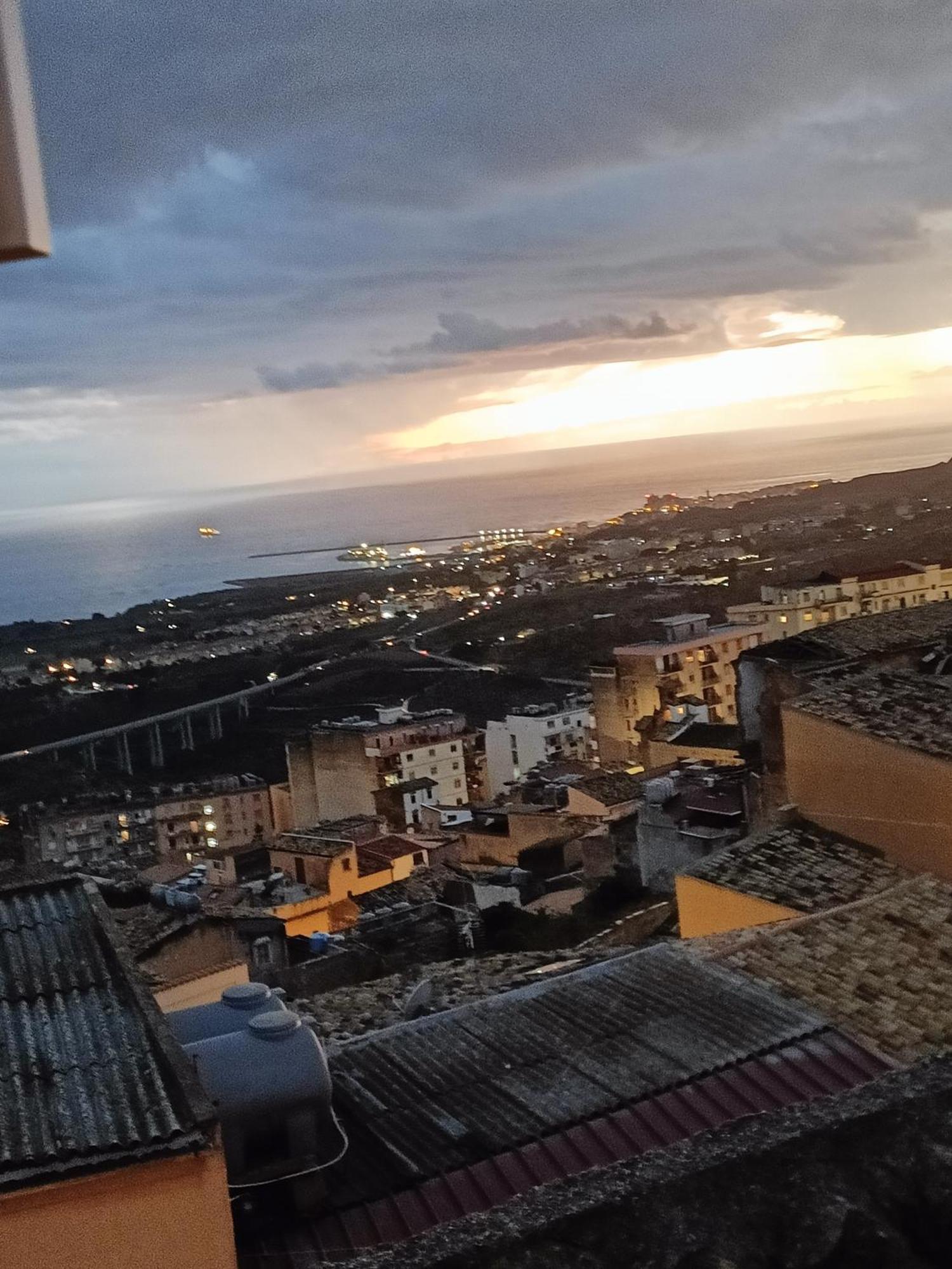 Afena Rent Bedrooms Agrigento Eksteriør bilde