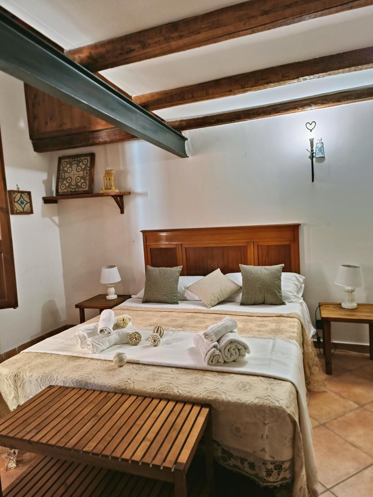 Afena Rent Bedrooms Agrigento Eksteriør bilde
